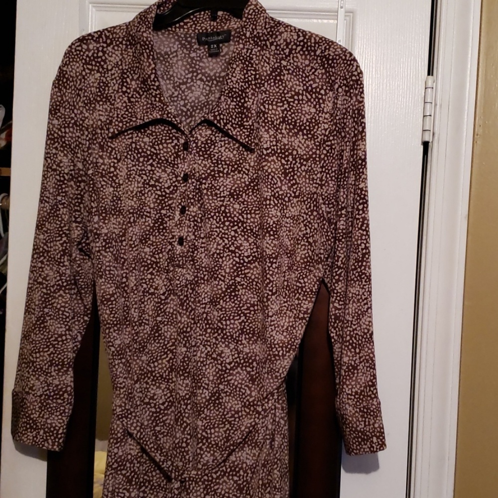 Dress - Picture 2 of 3